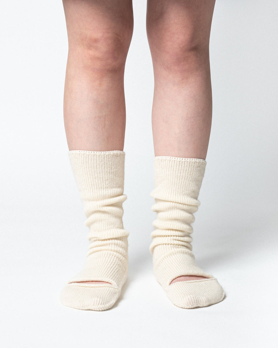 muraco × MARCOMONDE SLEEP SOCKS WHITE ｜ muraco